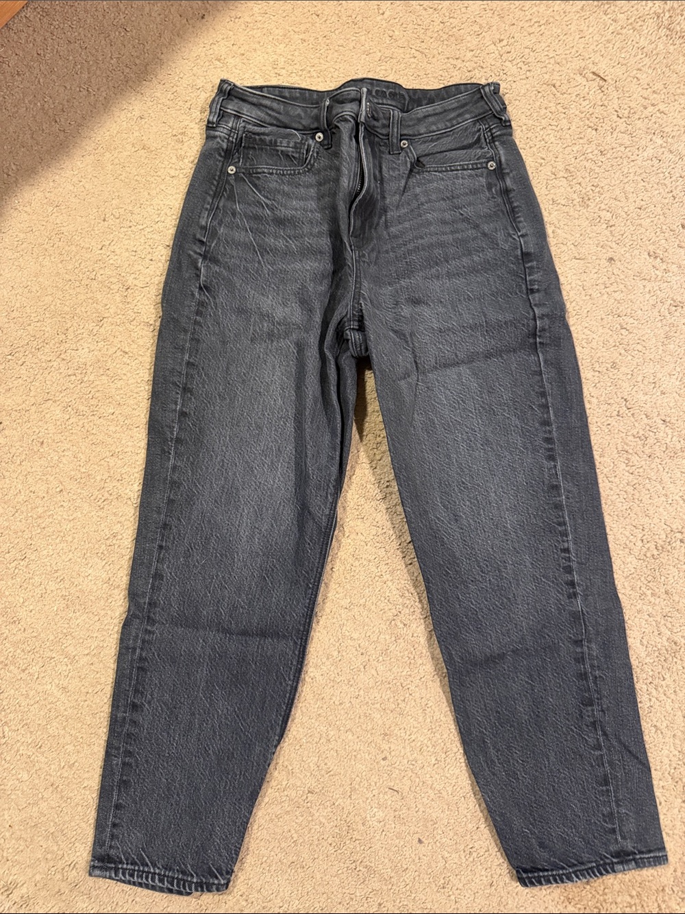 American Eagle Outfitters High-Rise Black Wash Women’s Jeans